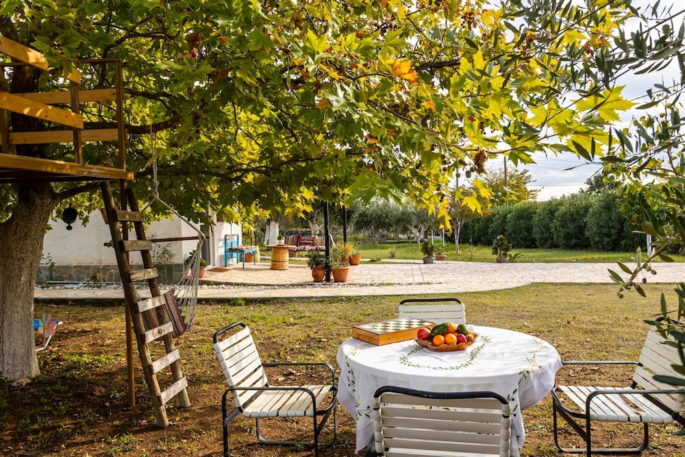 Petalidi Sunny Home Two