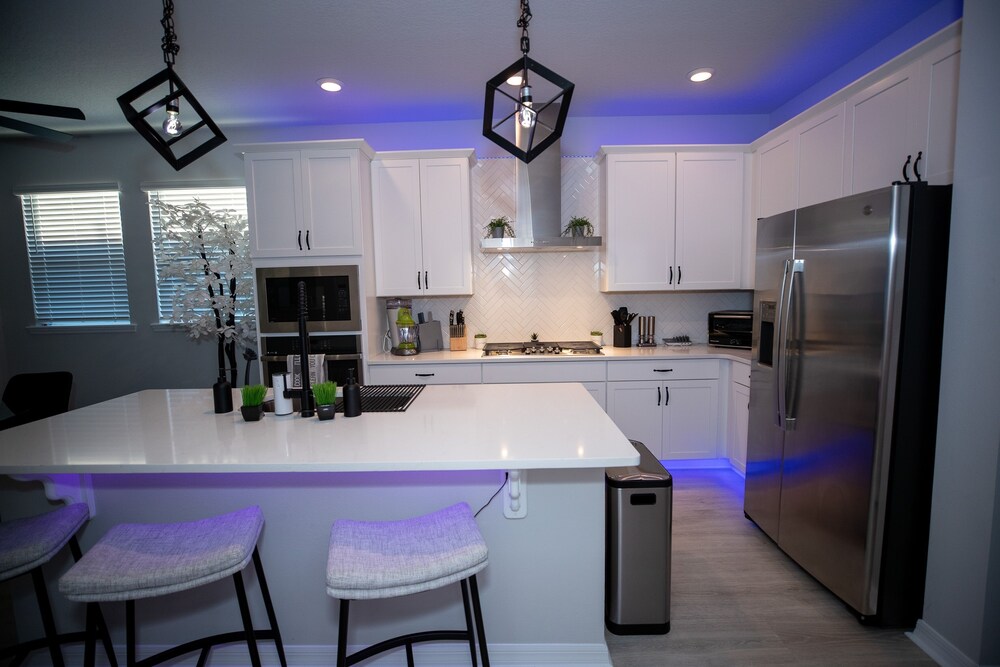 Newly Constructed Modern Pet Friendly Zen Home W/ Private Home Theater & Hot Tub! 1 Bedroom Home by RedAwning