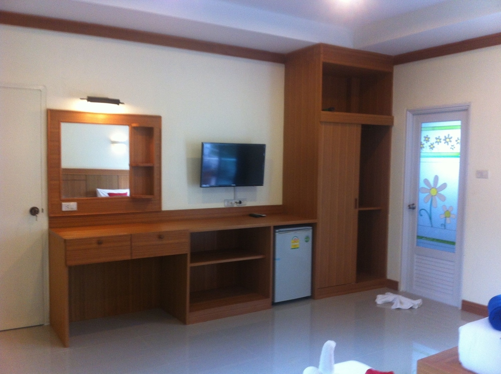 Sea Sand Sun Resort
