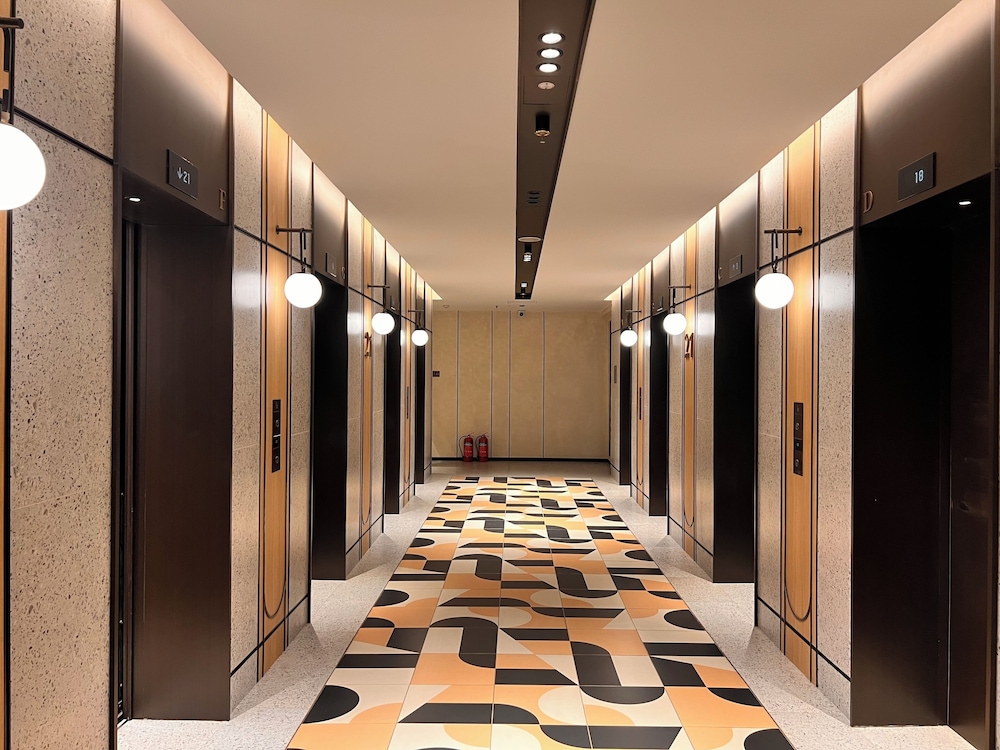 Vinhomes Grand Park-Masterise Center