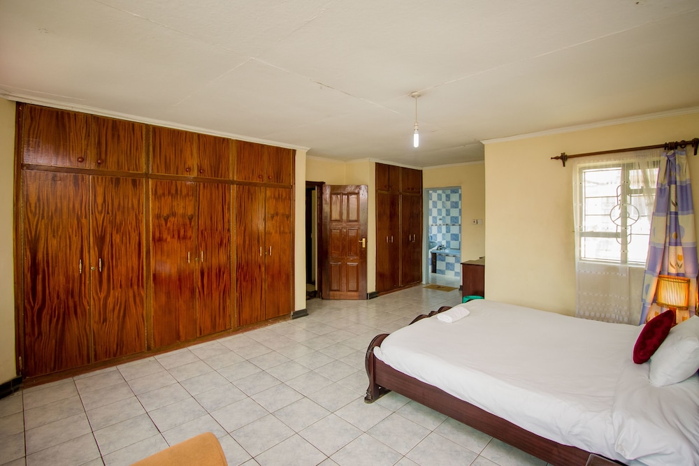 Nairobi Airport Rest House