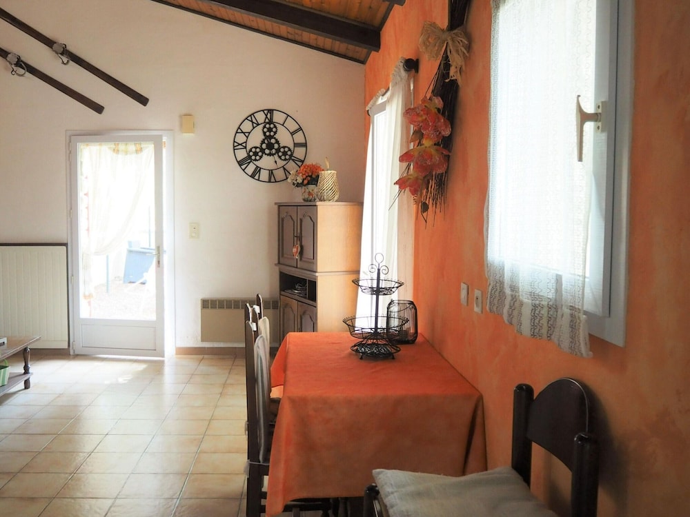 Chalet by Mont Ventoux With Stunning Views