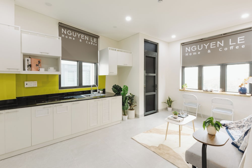 Nguyen Le Home Phan Ton