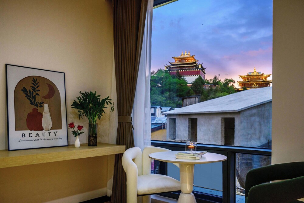 Xuejian Homestay