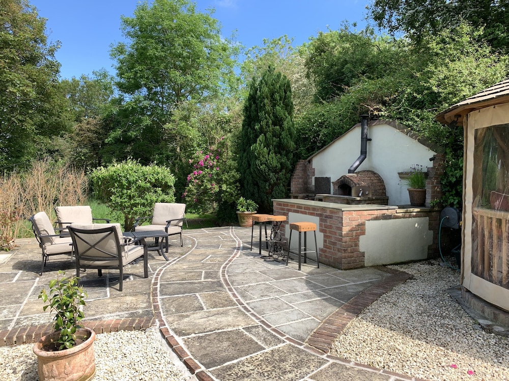Under Acre Cottage