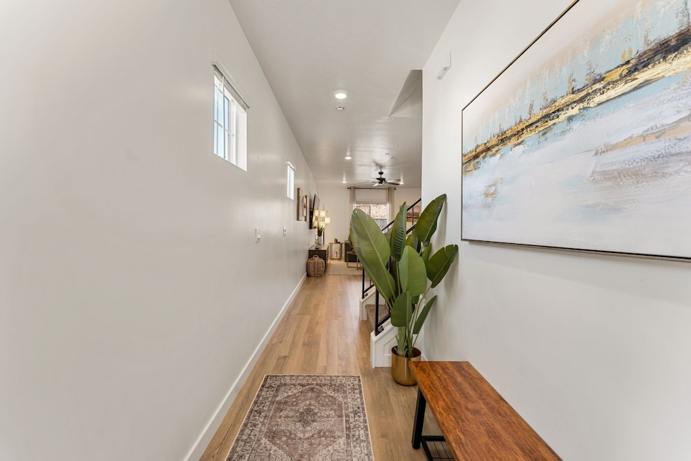 Ripples And Rocks Adventure House 4 Bedroom Townhouse