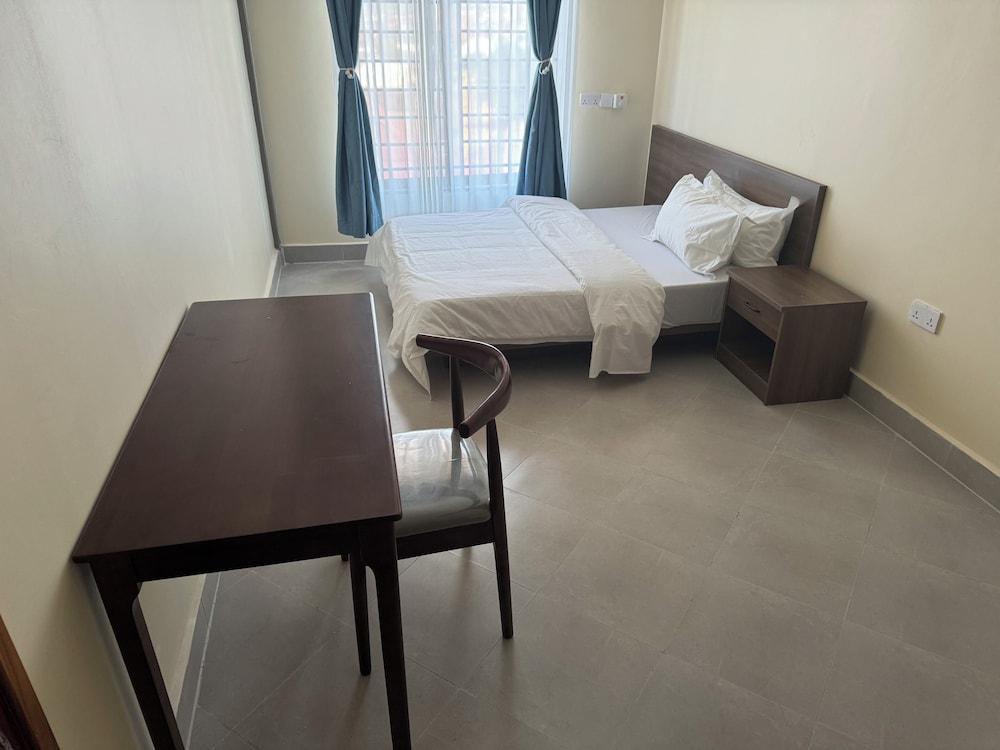 EASTERN CITY APARTMENTS