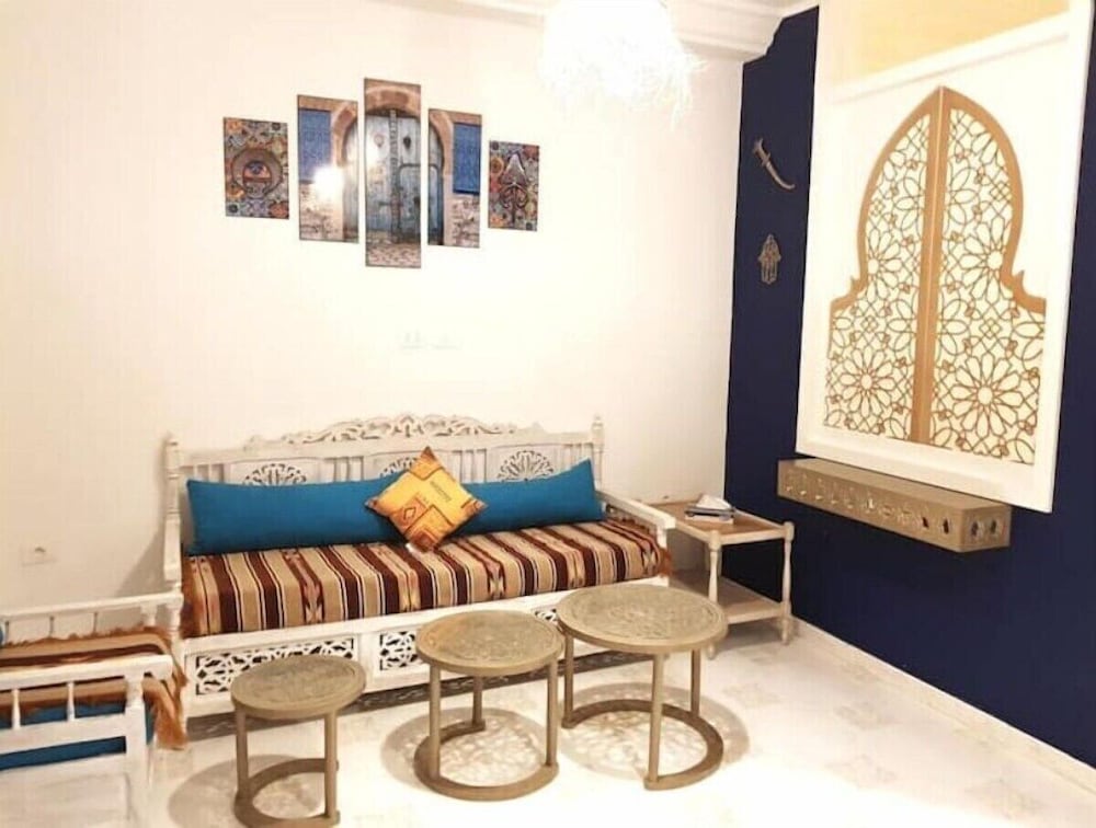 Welcome to Dar Jaafar! Cozy Arabesque Style Holiday House in la Marsa Tunisie