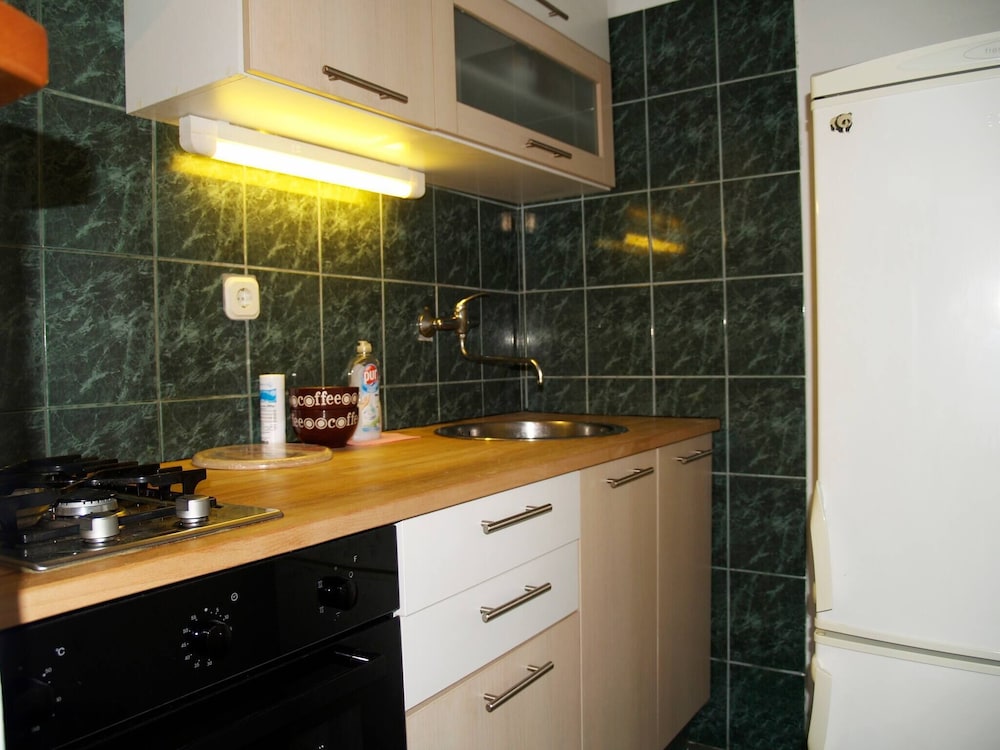 Photo 32