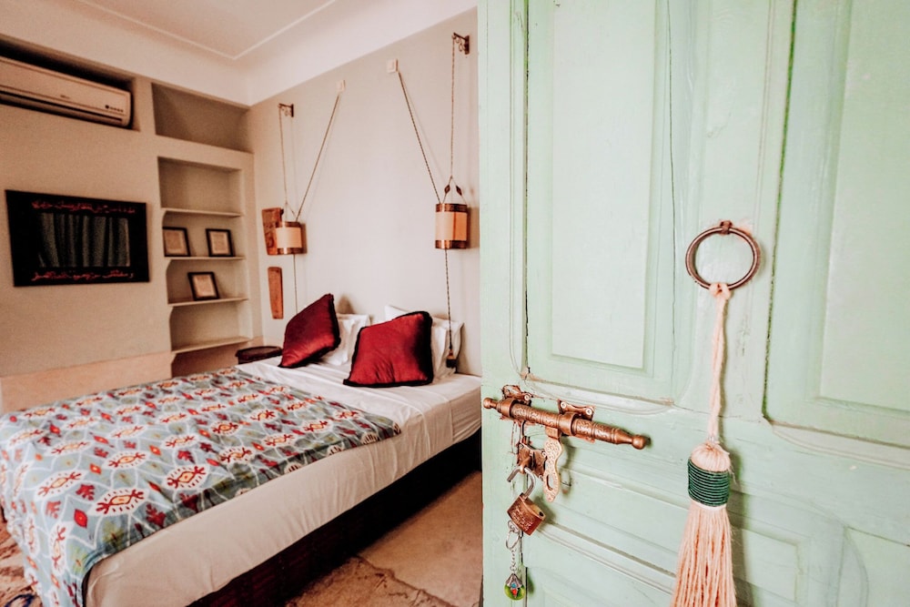 Riad dar ayur