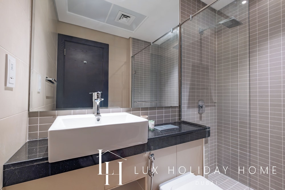 LUX The Silverene Marina View Studio 2