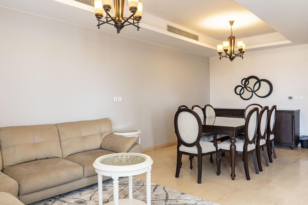 Vesta - Luxury APT - 3Br - CFC IX