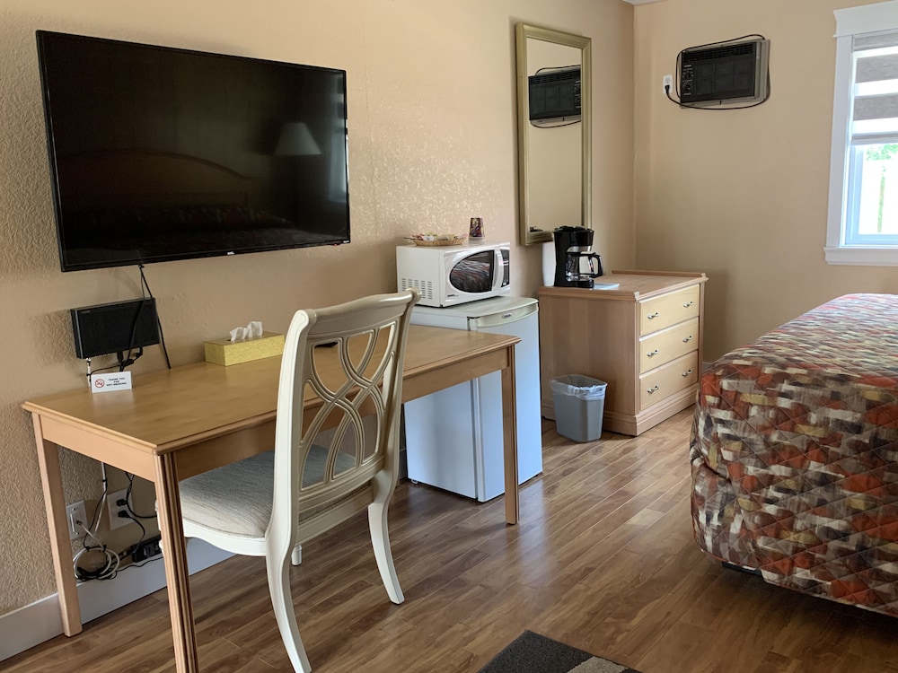 Greenview Motel and RV Park