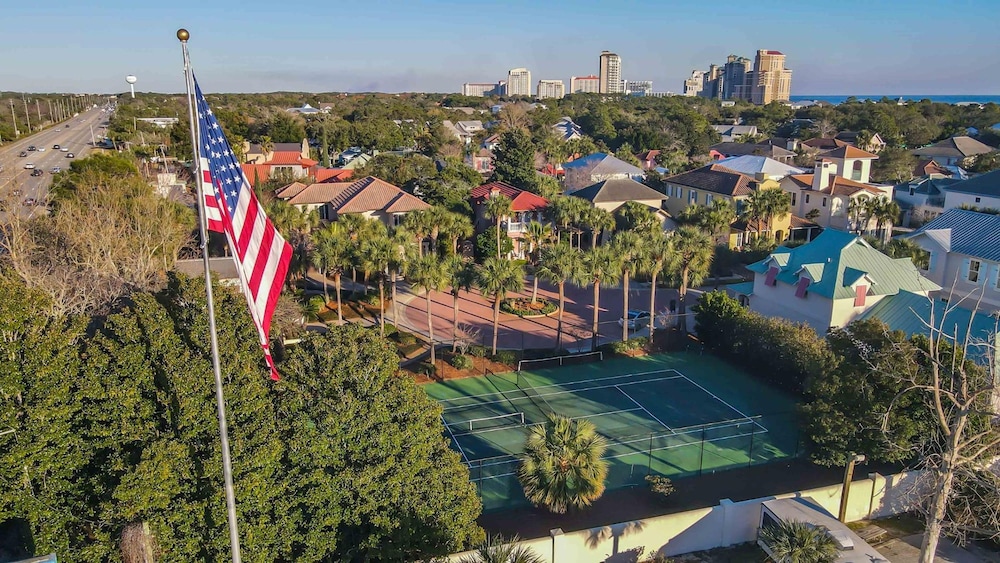 9 Rue Martine in Miramar Beach