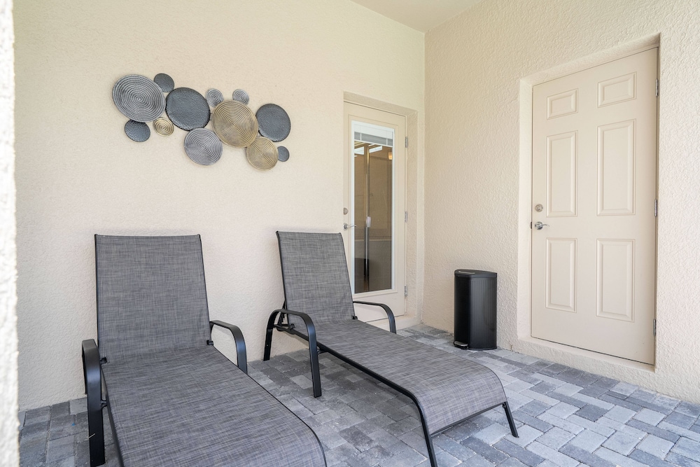 Windsor Cay 7BR Water Park Free