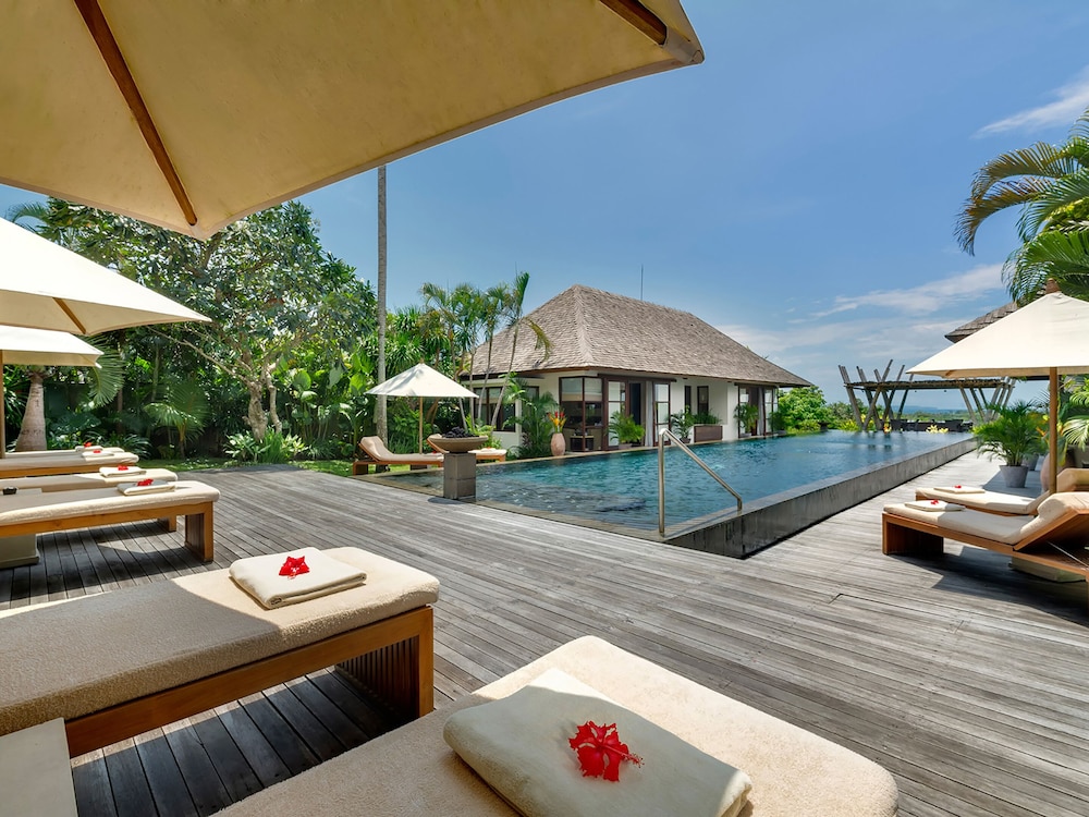 Mandalay Villas