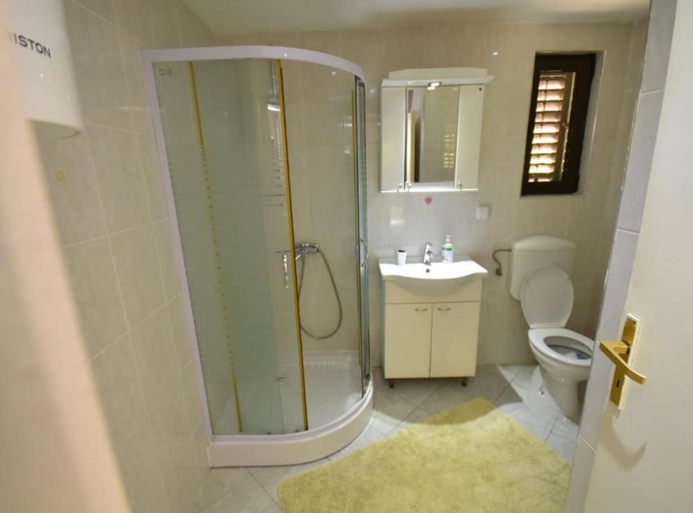 Cozy Igalo Retreat Ideal for Families