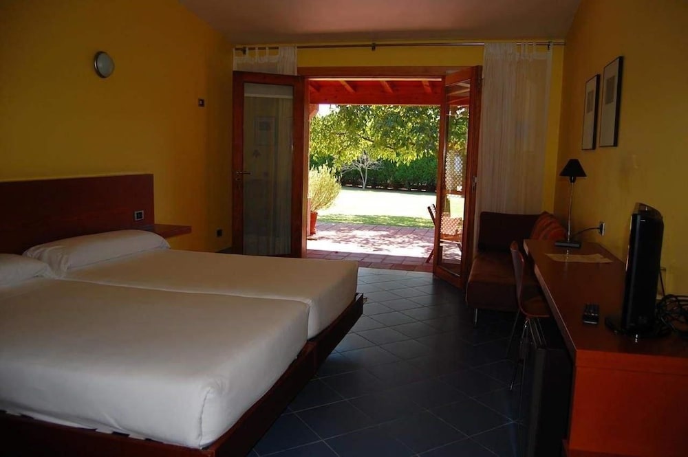 Casa Rural Cova da Balea view 2