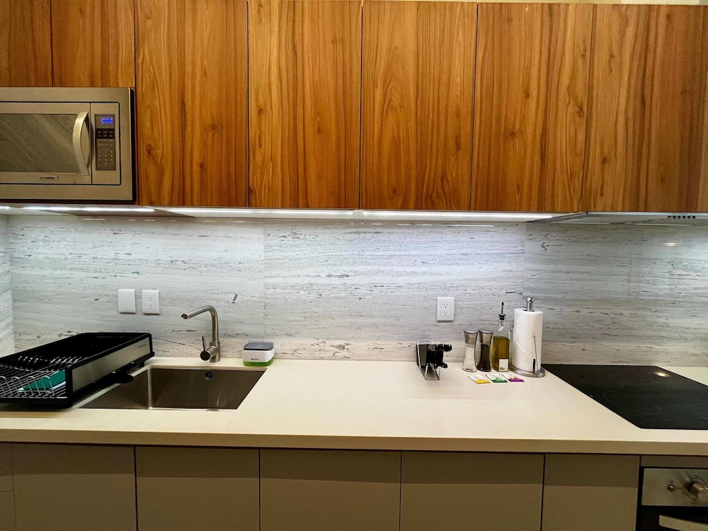 w Prestigious 1BR w Modern Terrace in Polanco