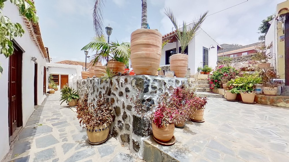 Charming 1-bed House in La Laguna