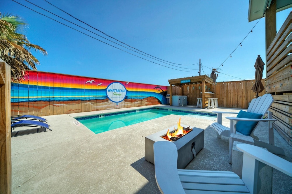 Whatabeach by Avantstay Private Pool Cabana Bar
