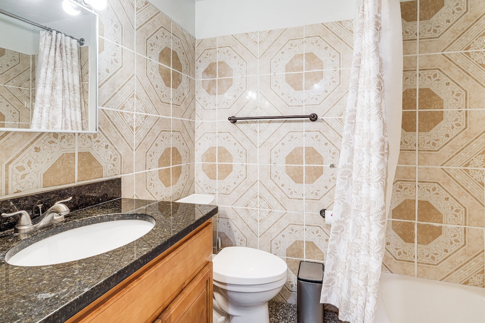 Pet-friendly Silver Spring Home: 2 Mi to Downtown! - Property Image 12