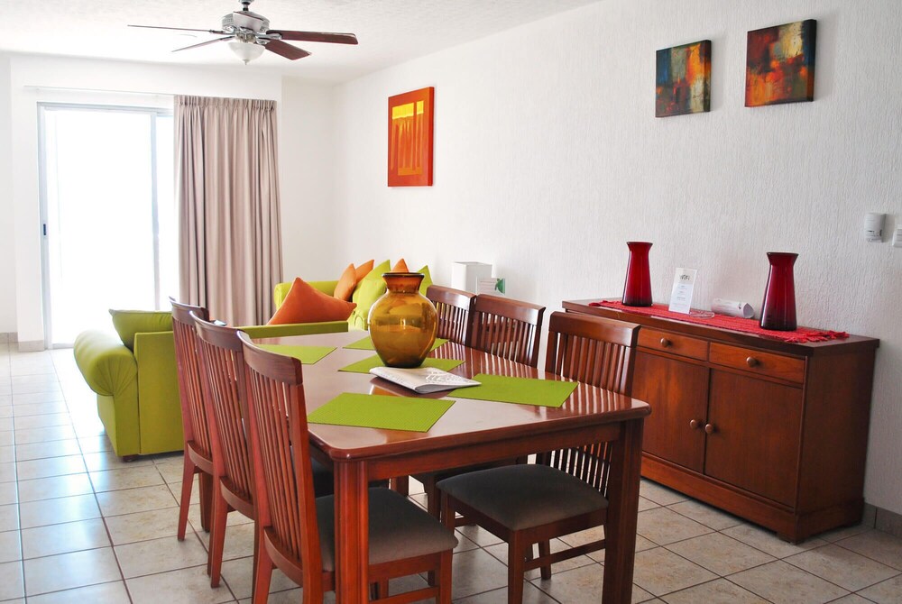 Tan Ik Beachfront Condos view 3