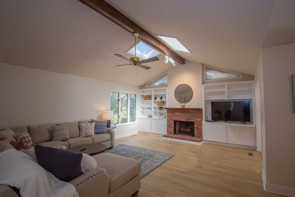 15 Pelican Cove view 5