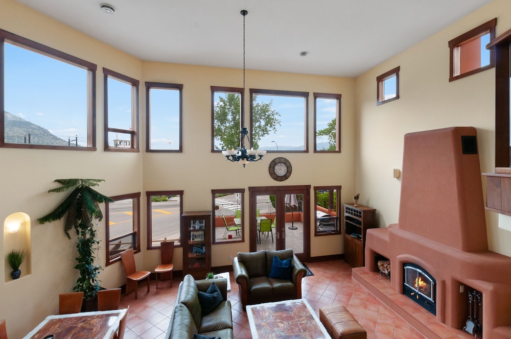 Casa Grande Inn
