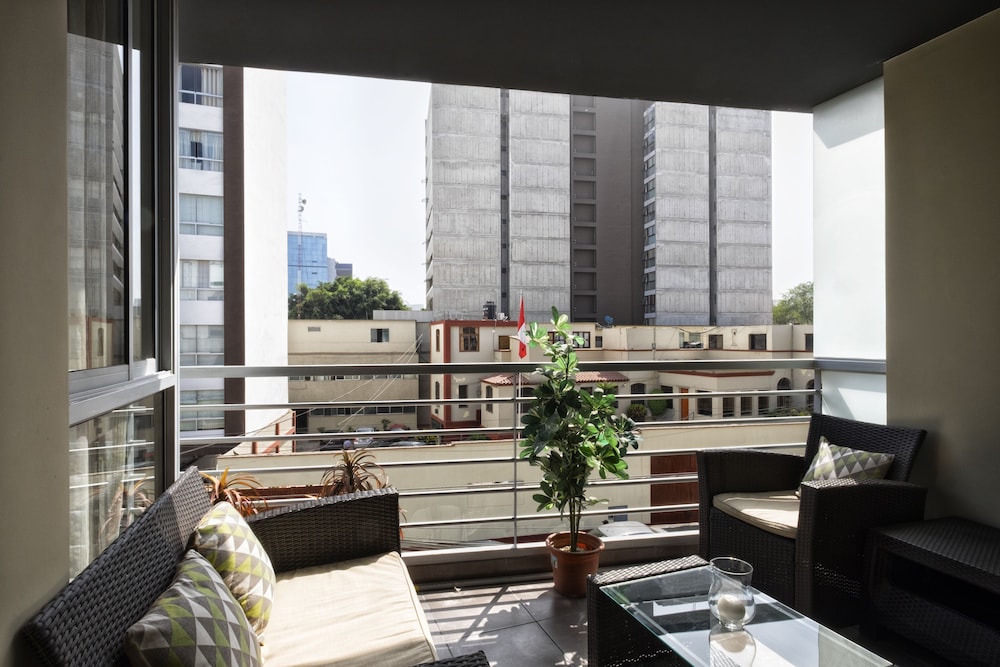 UR Place Rentals - Calle Chiclayo Miraflores