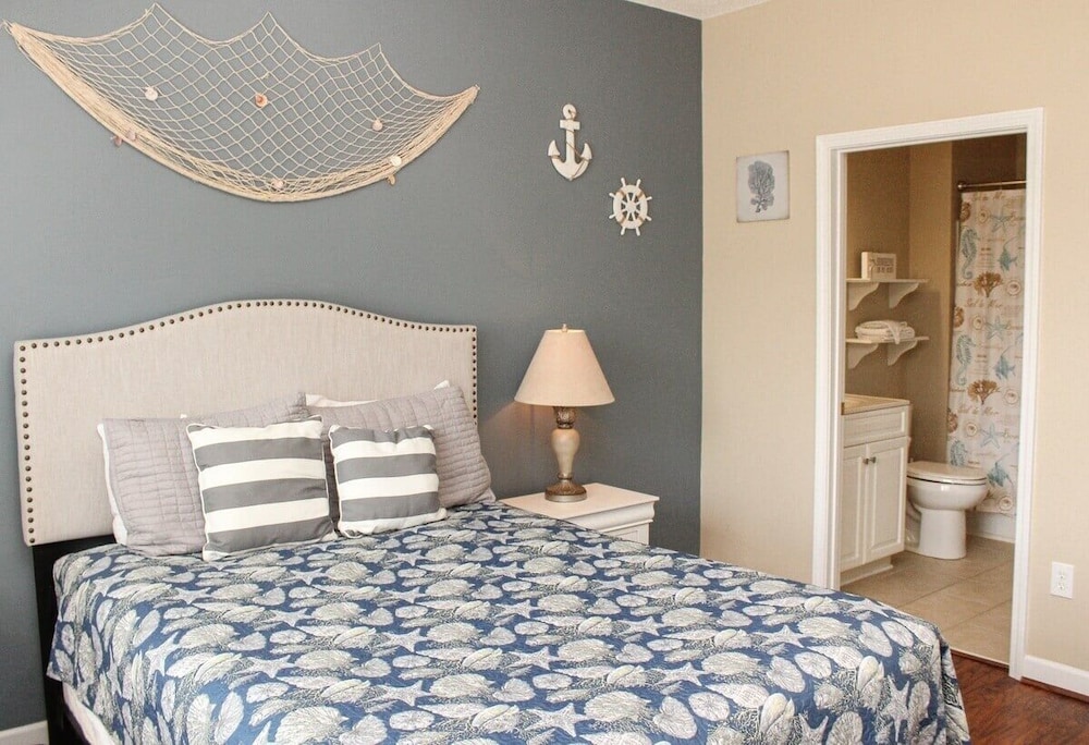 Heatherstone 1063 2 Bedroom Condo