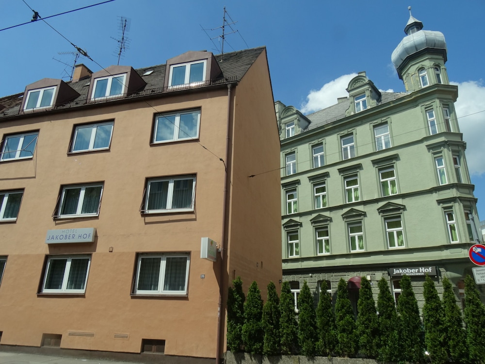 Augsburg Vacations - Hotel Jakoberhof - Property Image 17