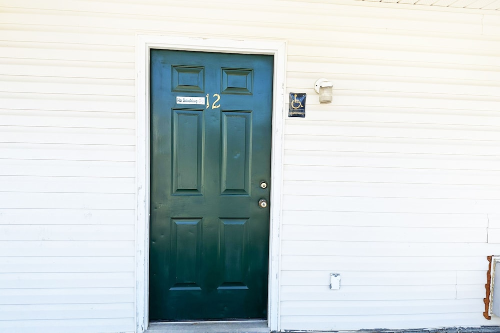 Sparta Seven Motel By OYO near Milledgeville - Property Image 10
