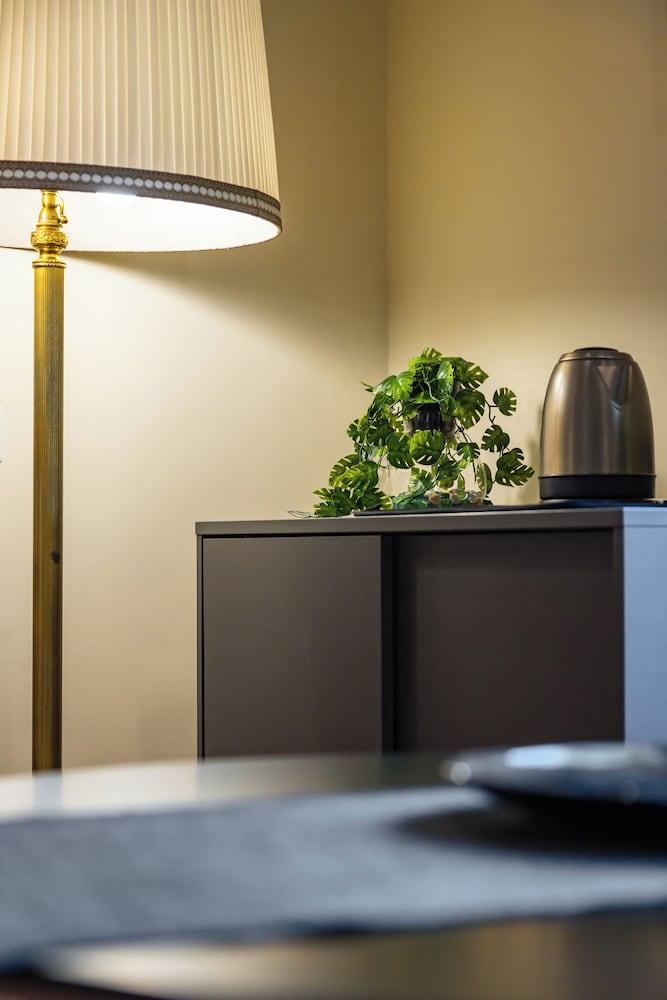 La Pinacoteca Aparthotel by NapoliApartments