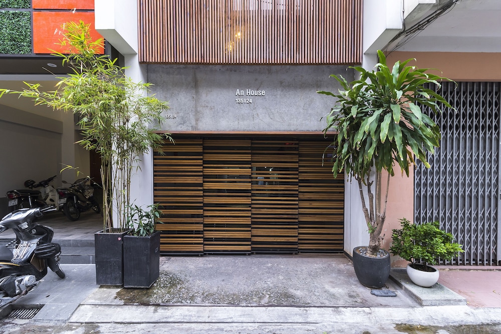 Christina's Saigon - An House