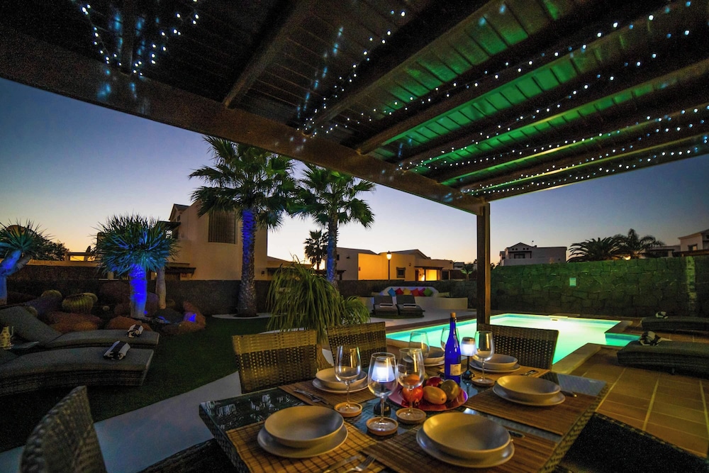 Villa Lucero