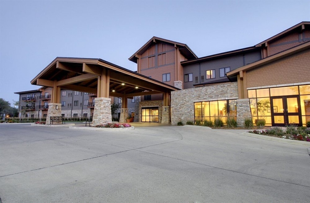 King's Pointe Waterpark Resort - Property Image 19