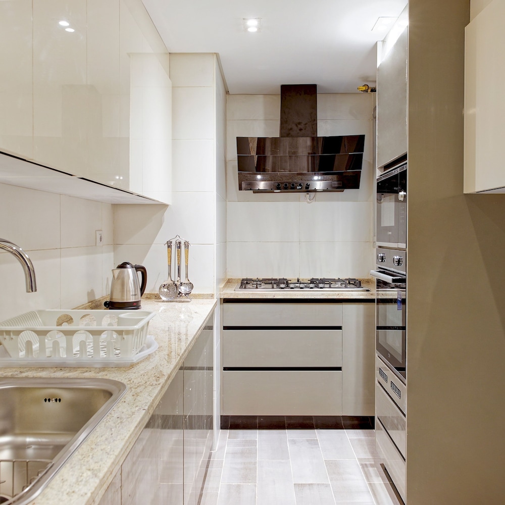 Vesta - Luxury Apt - 2BR - CFC Xxxv