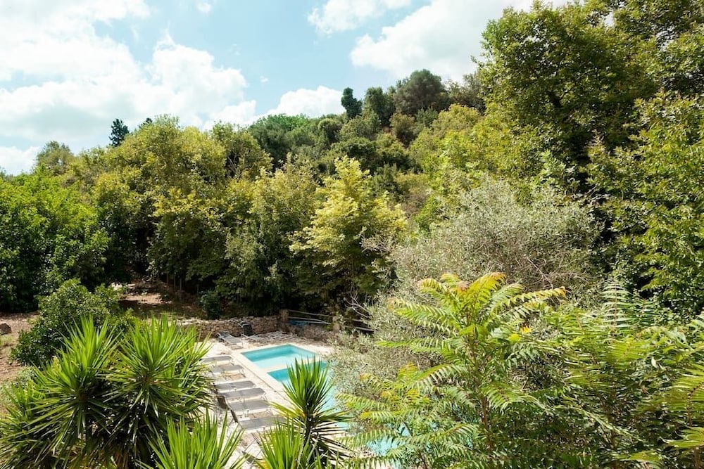 Villa Klados