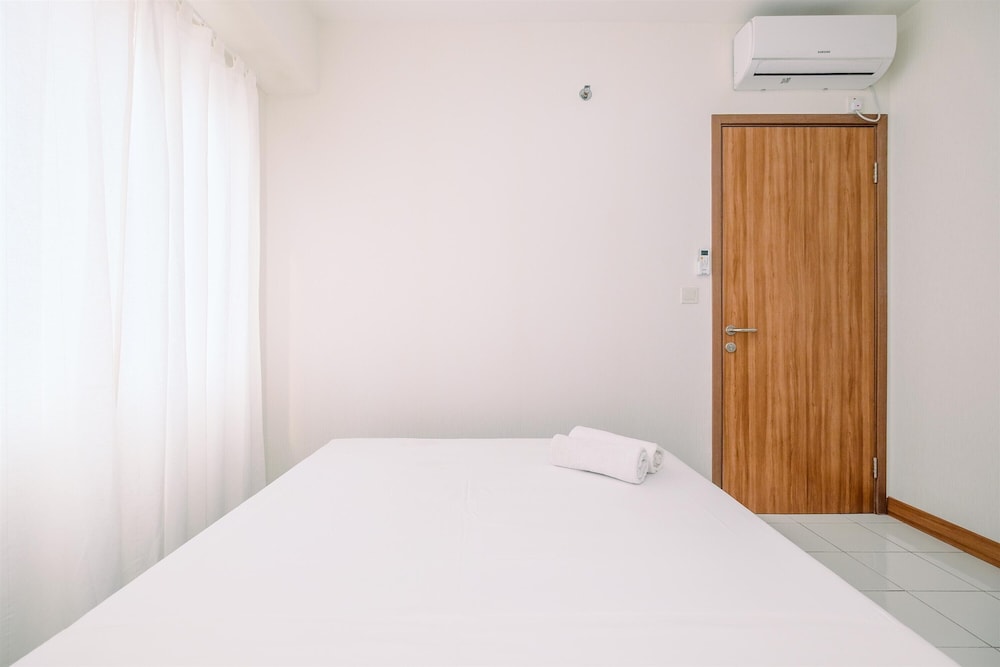 Tidy and Comfortable 2BR Podomoro Golf View Apartment