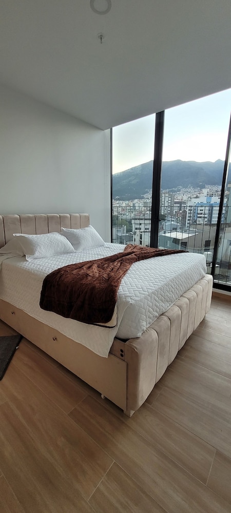 Epiq Residences