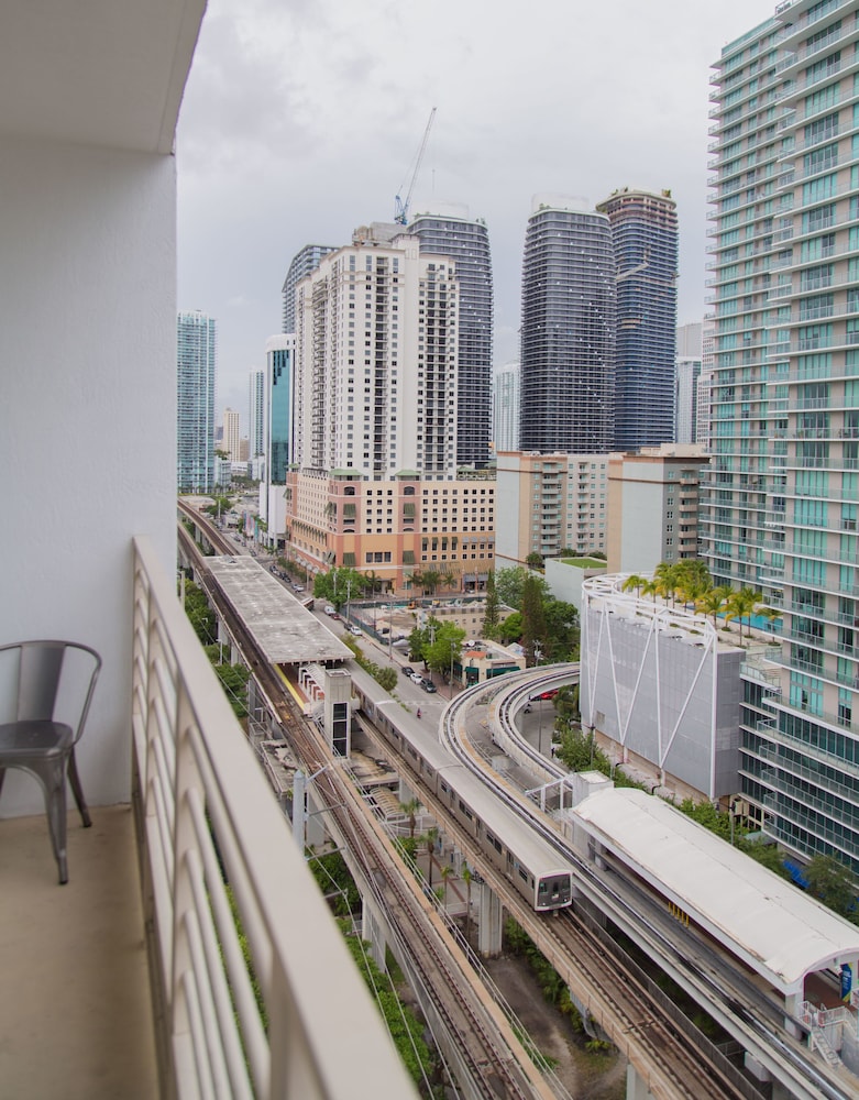 1st Brickell Boutique Residences by Nomad Guru