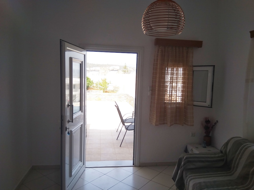 Kavousanos Apartments