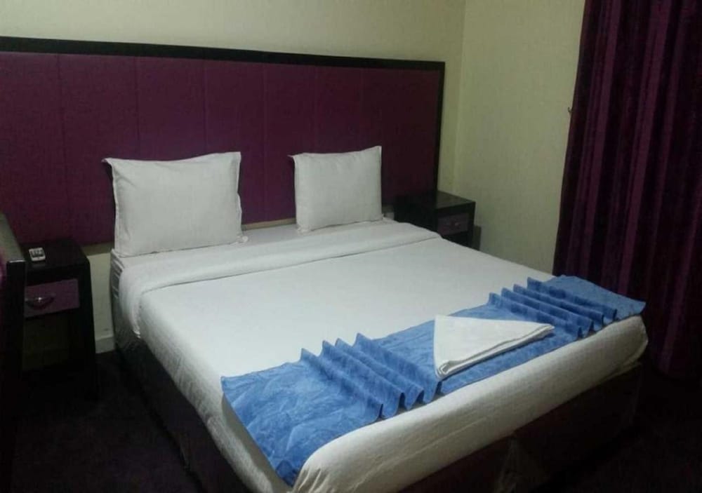 Sama Tower for Furnished Units view 3