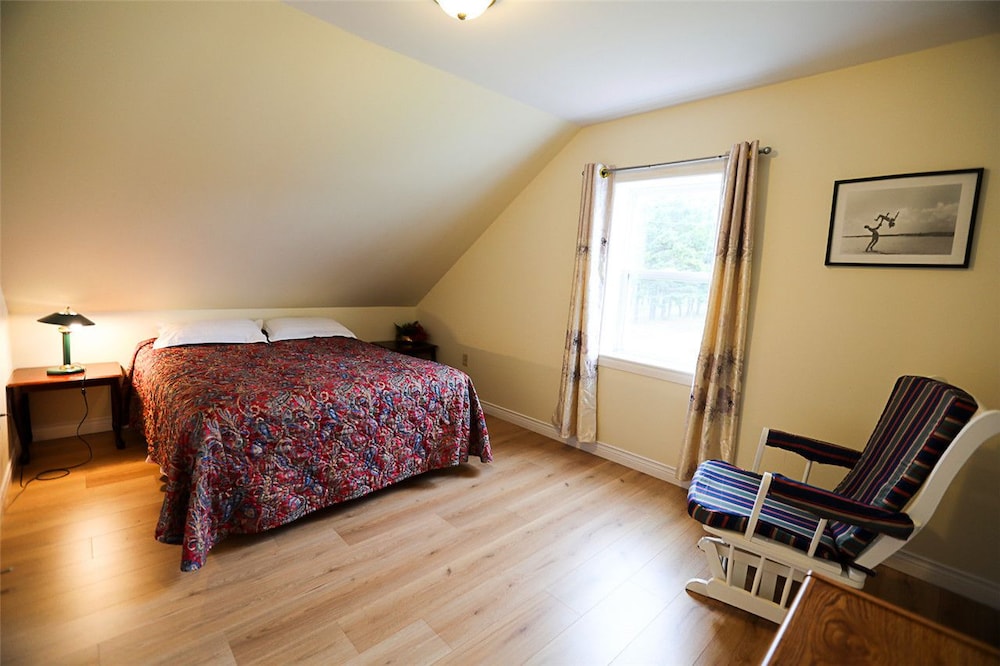Island Life Cottage