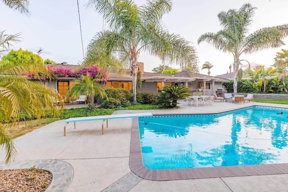 @ Marbella Lane - Serene Ranch Style Home W/pool