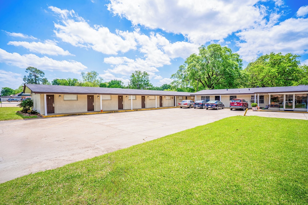 Cypress Inn Motel By OYO West Monroe I-20