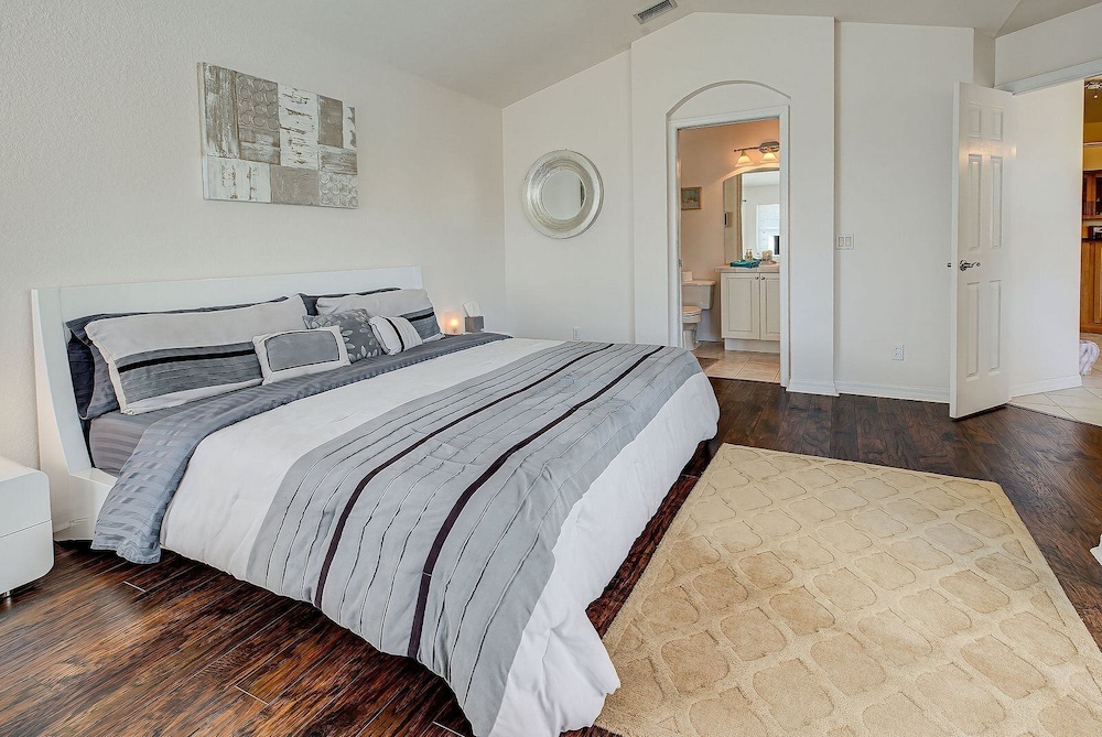 Bella Vista view 5