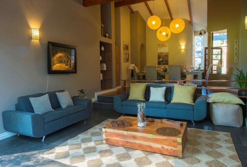 Sandalwood Lodge