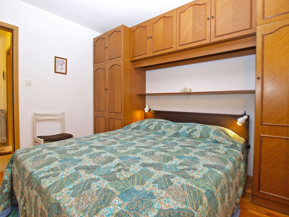 Apartment 1316 view 4